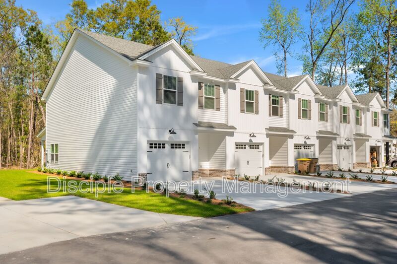 *Available Now* 70 Vining #2! property image