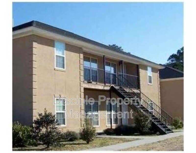 *MOVE-IN SPECIAL!* 1/2 off the first month's rent with a signed lease by 01/16/2026 for Savage Creek Apartment 4A, Downstairs property image
