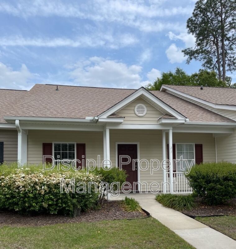 *JUST REDUCED W/ MOVE-IN SPECIAL!* $500 off the first month's rent with a signed lease by 01/09/2026 for 23 Stonelake Circle property image