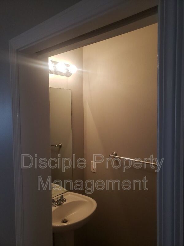 *JUST REDUCED W/ MOVE-IN SPECIAL!* $500 off the first month's rent with a signed lease by 01/09/2026 for 23 Stonelake Circle property image