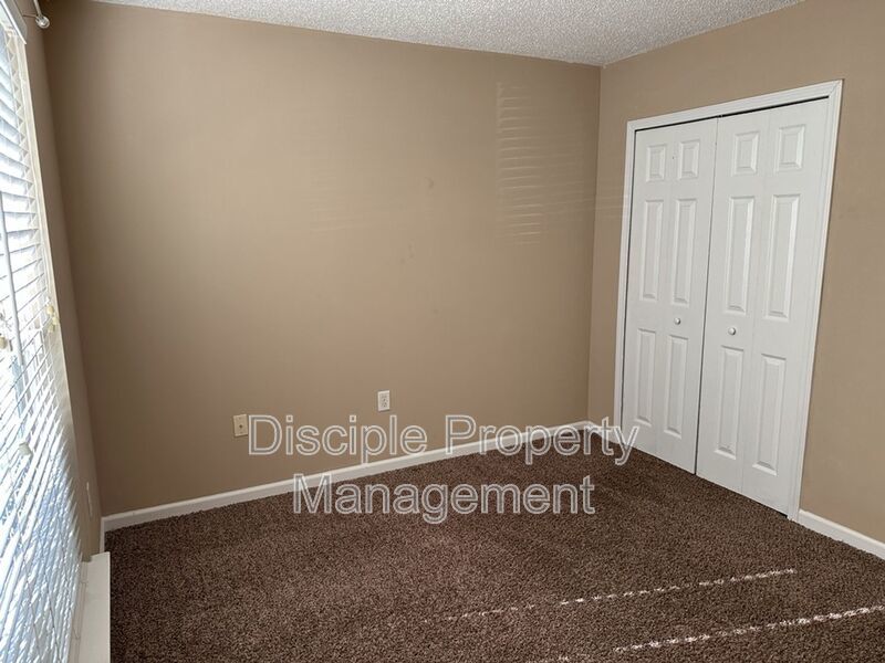 *Available Now* 199 Lancaster Way property image
