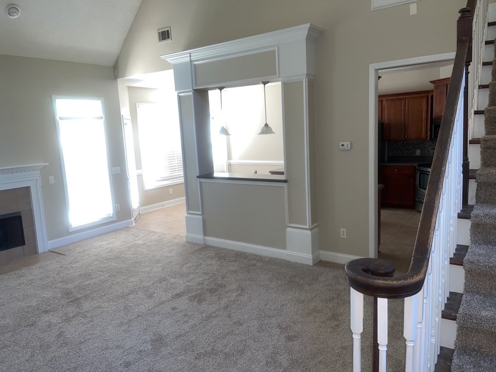 *Available Now* 186 Bristol Way property image