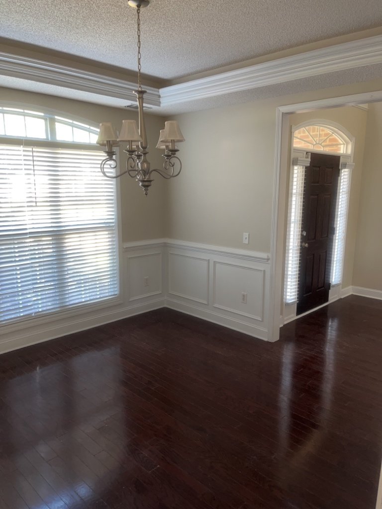 *Available Now* 186 Bristol Way property image