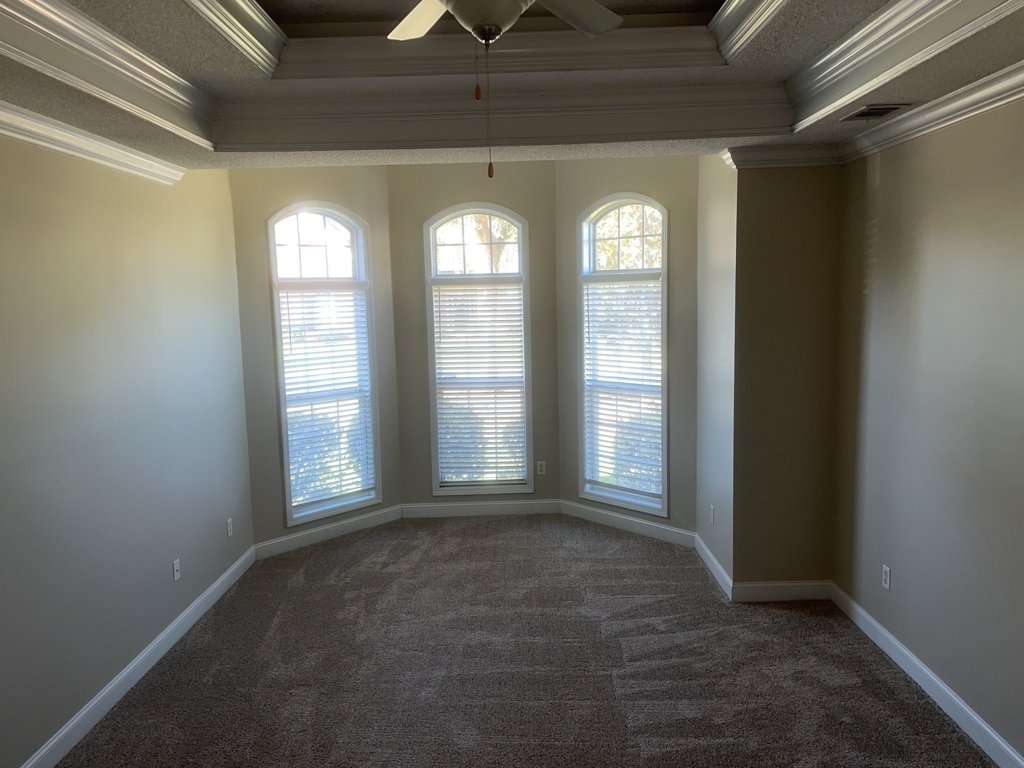 *Available Now* 186 Bristol Way property image