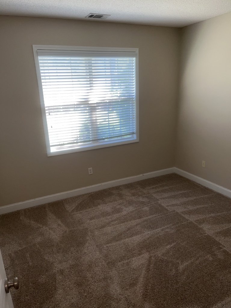 *Available Now* 186 Bristol Way property image