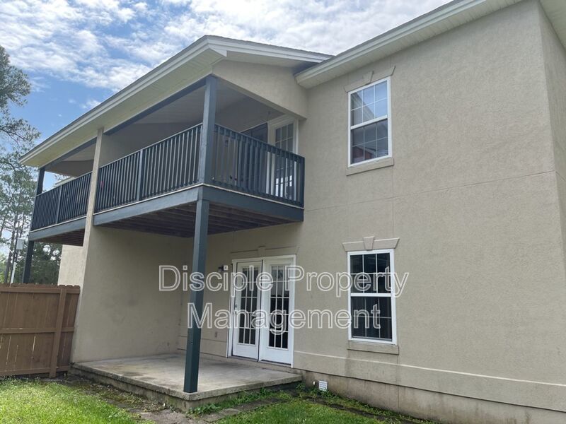 *MOVE-IN SPECIAL!* 1/2 off the first month's rent with a signed lease by 03/06/2026 for Savage Creek Apartment 2D, Upstairs property image