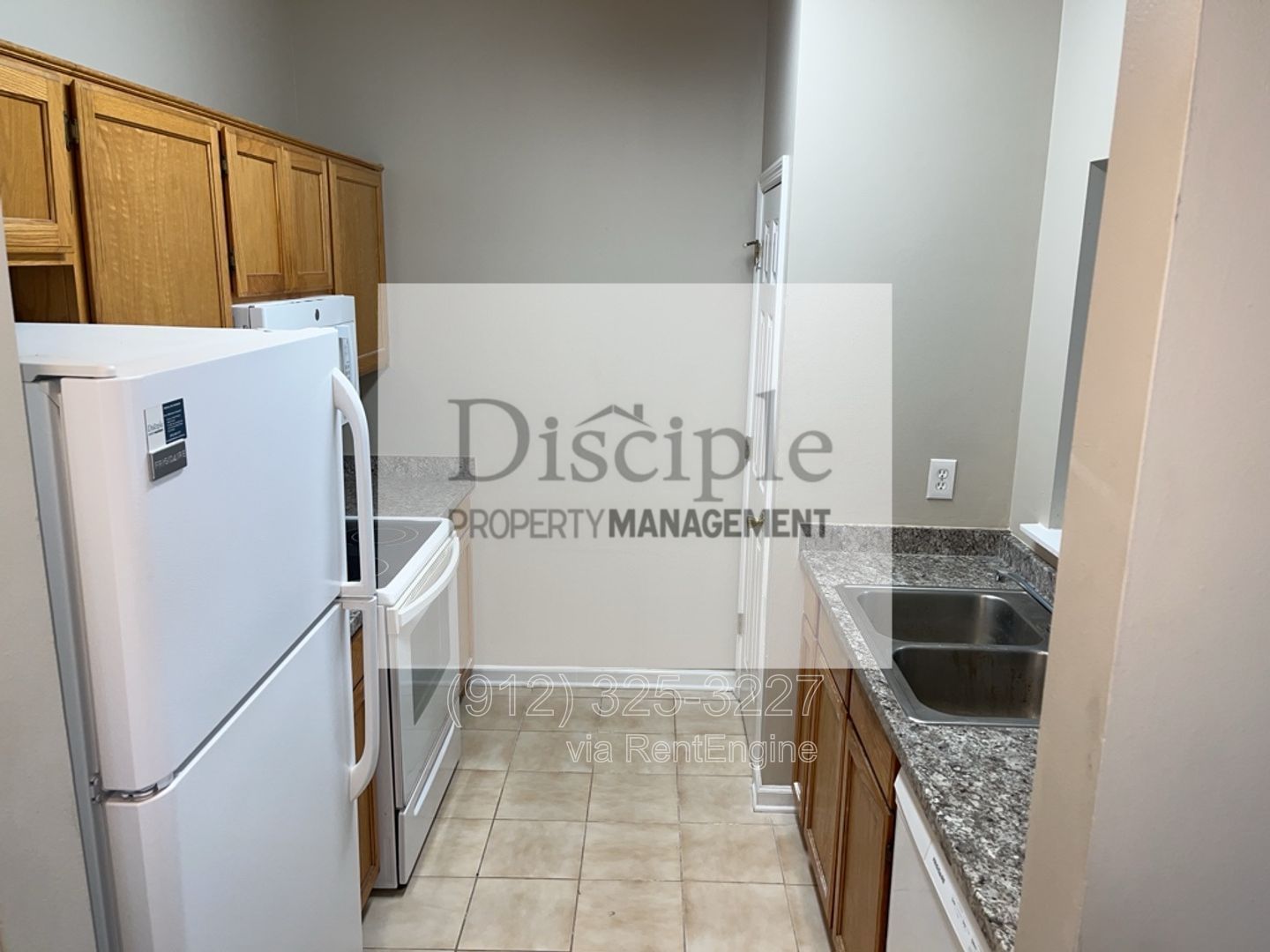 *MOVE-IN SPECIAL!* 1/2 off the first month's rent with a signed lease by 04/17/2026 for Savage Creek Apartment 4A, Downstairs property image