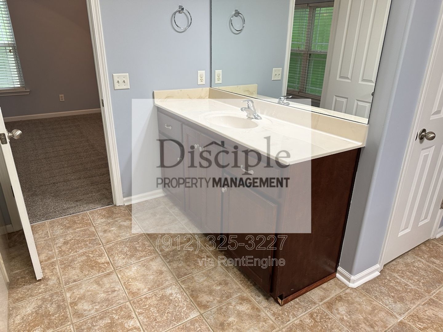 *Available Now!* - 250 SUMMER HILL WAY property image