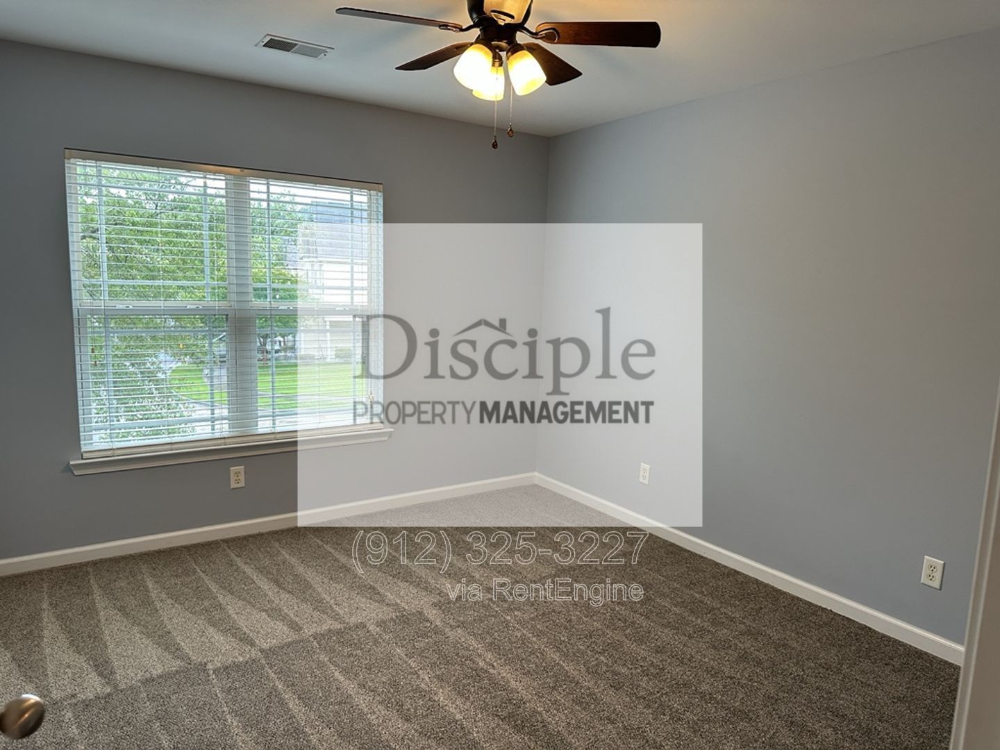 *Available Now!* - 250 SUMMER HILL WAY property image