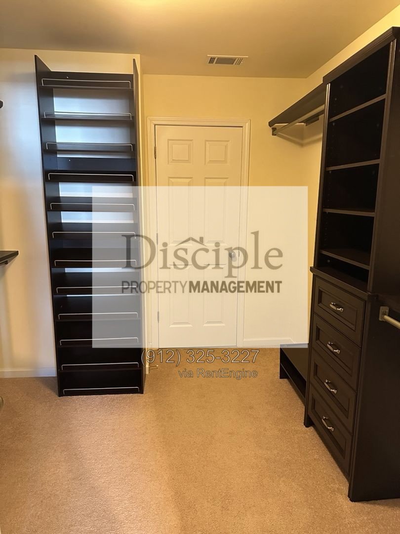 *MOVE-IN SPECIAL! $500 off of first month's rent with a signed lease by 08/21/2026* for 169 Regency Circle in Pooler property image