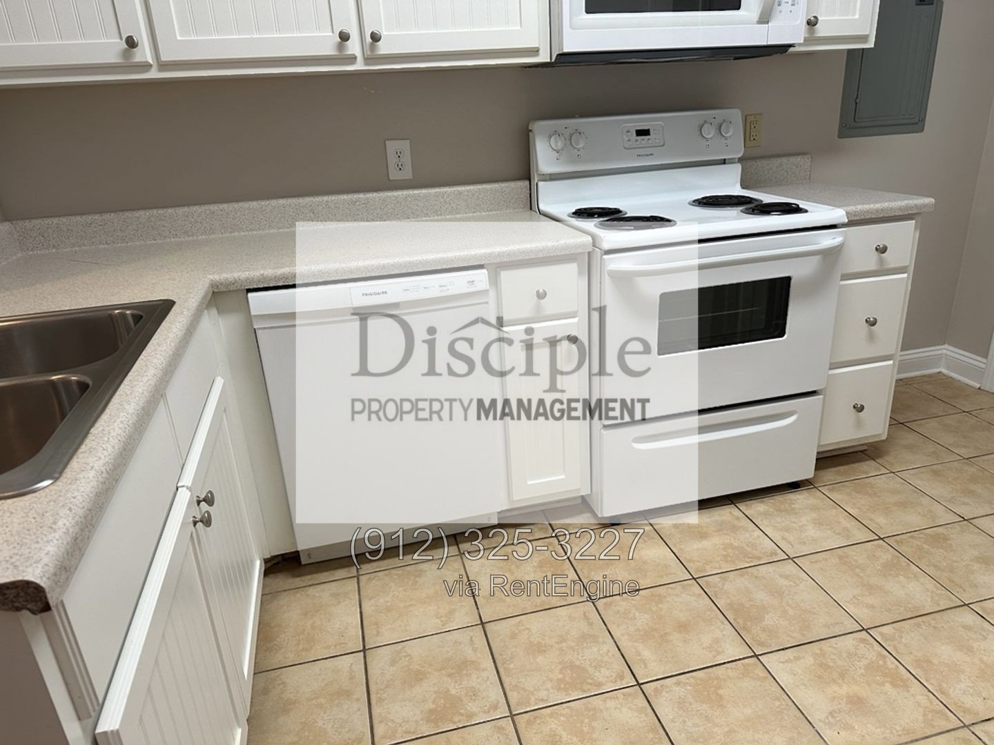 *Available Now* 66 Landing Way, Unit 11 property image