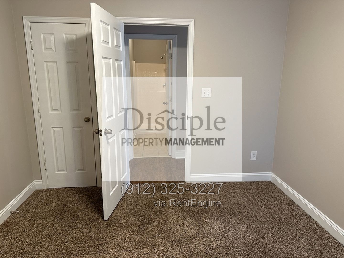 *Available Now* 66 Landing Way, Unit 11 property image