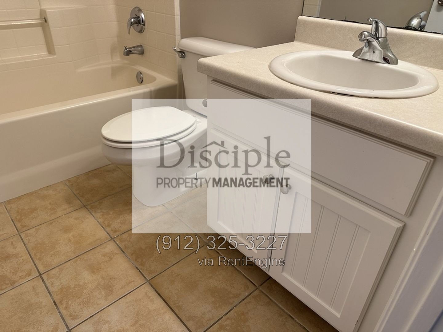 *Available Now* 66 Landing Way, Unit 11 property image