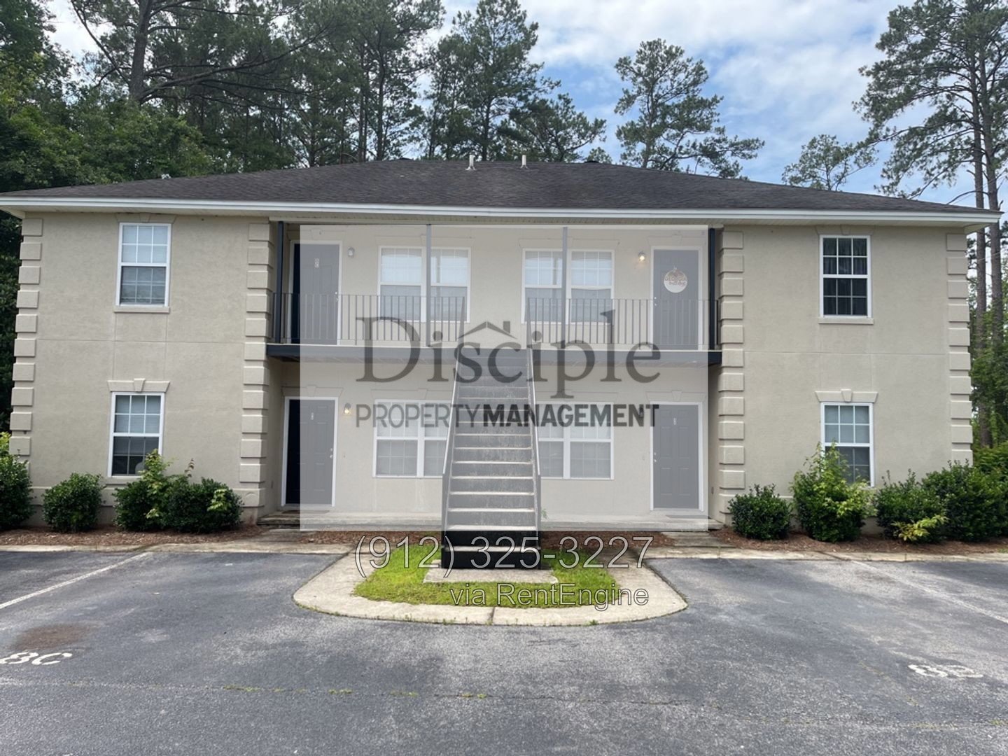 *MOVE-IN SPECIAL!* Free first month's rent with a signed lease by 08/28/2026 for Savage Creek, 8A - Downstairs property image