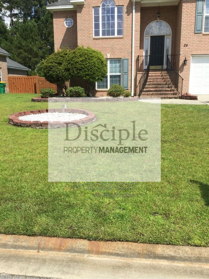 *RENT REDUCTION W/ MOVE-IN SPECIAL!* $500 off of first month's rent with a signed lease by 10/23/2026 - 29 Dee Henderson Drive - Richmond Place Neighborhood property image