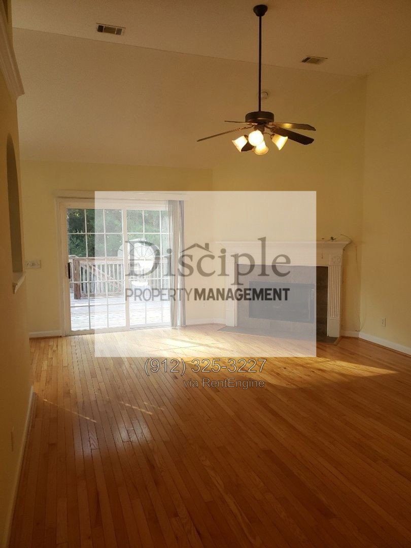 *RENT REDUCTION W/ MOVE-IN SPECIAL!* $500 off of first month's rent with a signed lease by 10/23/2026 - 29 Dee Henderson Drive - Richmond Place Neighborhood property image