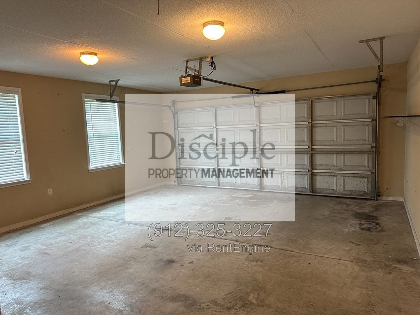 Available Now! 300 Lake Shore Drive in Midway! property image