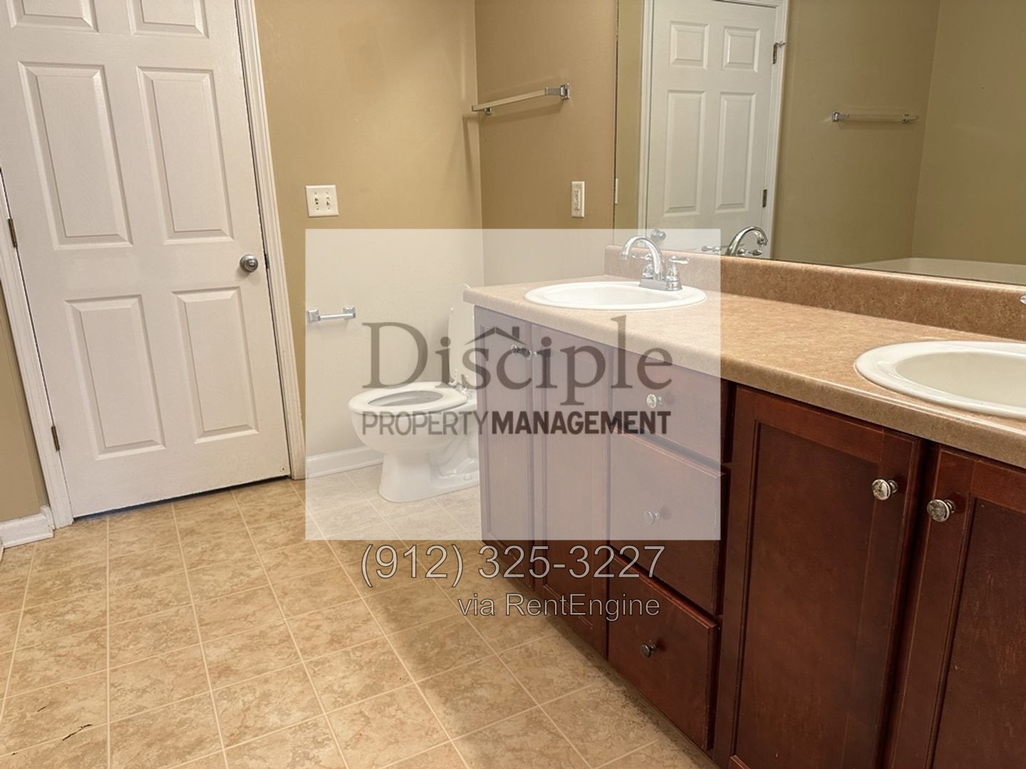Available Now! 300 Lake Shore Drive in Midway! property image